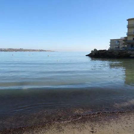 Il Mare Do Zu Pippo Bed & Breakfast